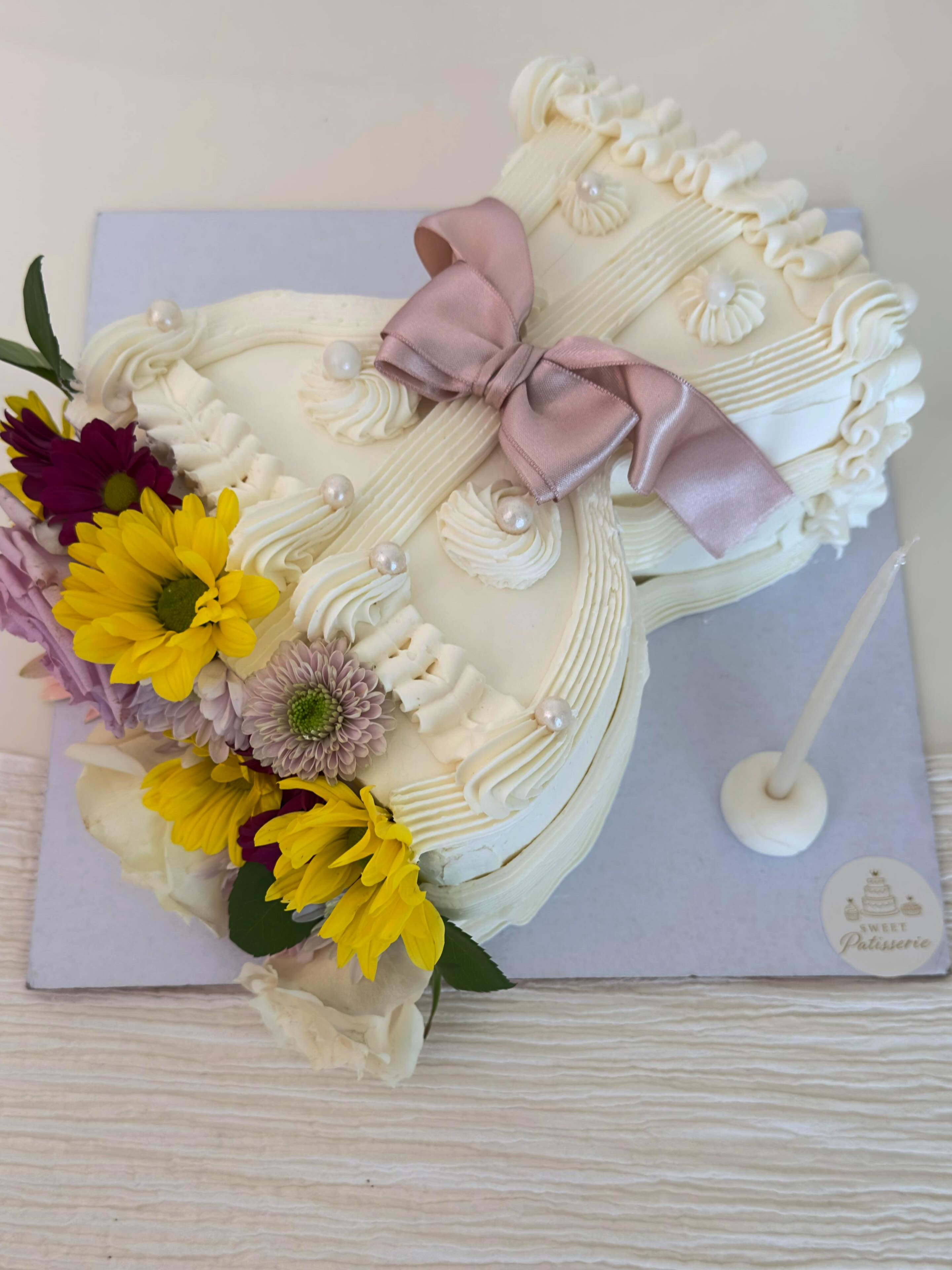 Sweet Patisserie özel tasarım pasta 10