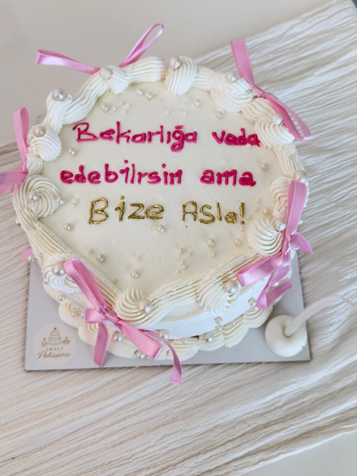 Sweet Patisserie özel tasarım pasta 29